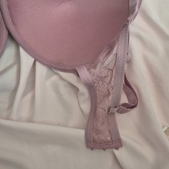 Juicy Couture Lavender Ice Lace Demi Bra 38DD Underwire - Picture 7 of 7